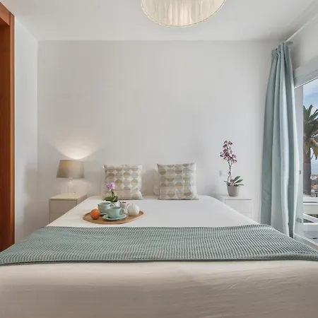 La Casa De Gigantes Acantilado de los Gigantes