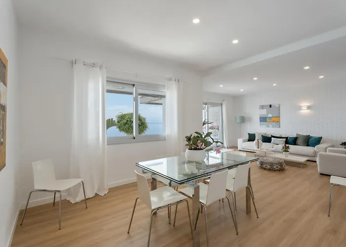 La Casa De Gigantes Holiday home Acantilado de los Gigantes